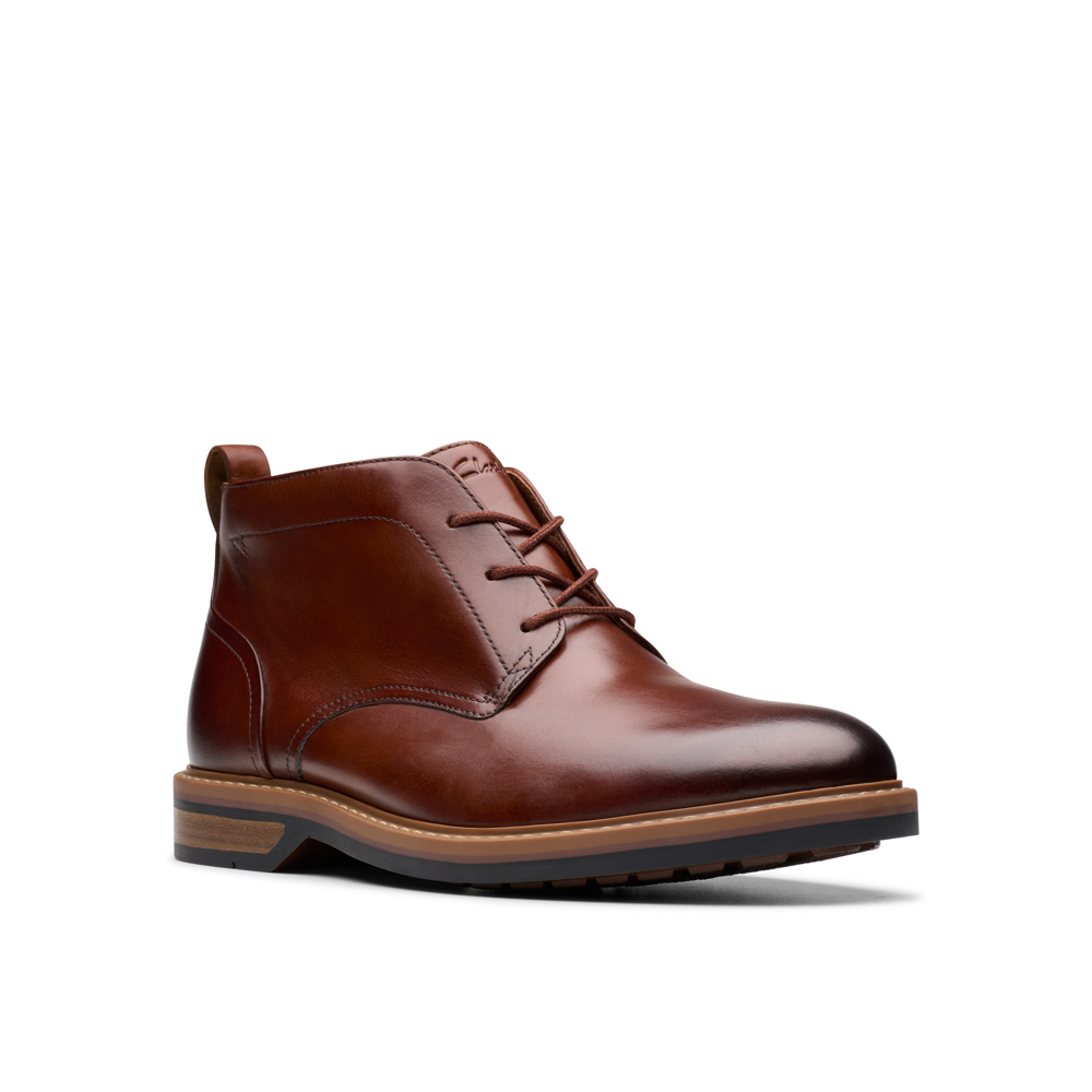 Clarks - Aldwin Chukka - Mid Tan Leather - Boots